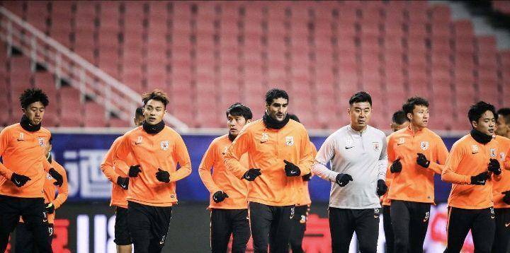  切尔西青春风暴，U21小将集体亮相  