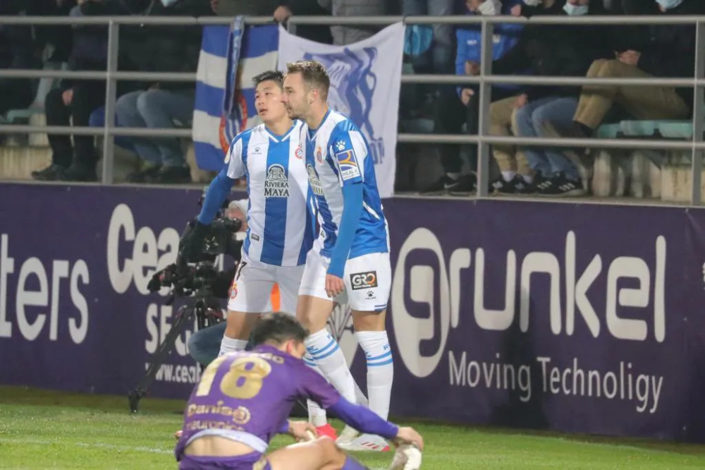  里昂青训小将破门制胜 一球绝杀布雷斯特登顶积分榜  