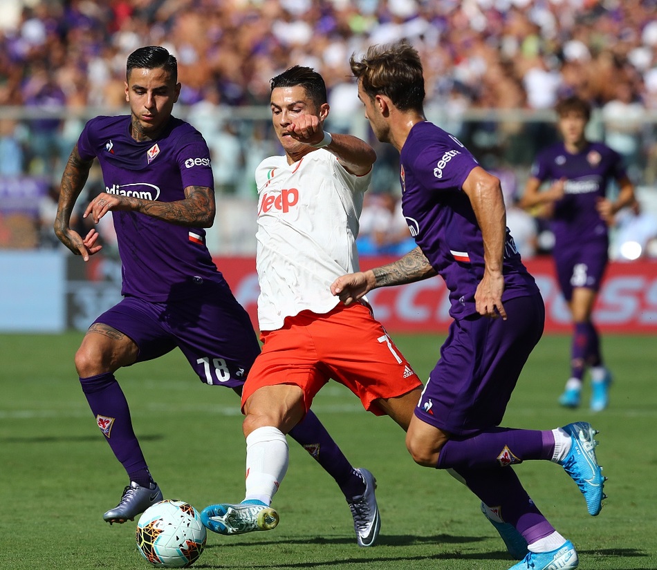  那不勒斯客场三连胜强势重返欧冠区行列  